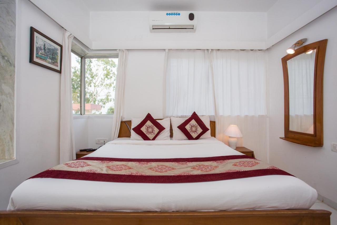 Oyo Flagship Hotel Silver Nest 판치가니 외부 사진